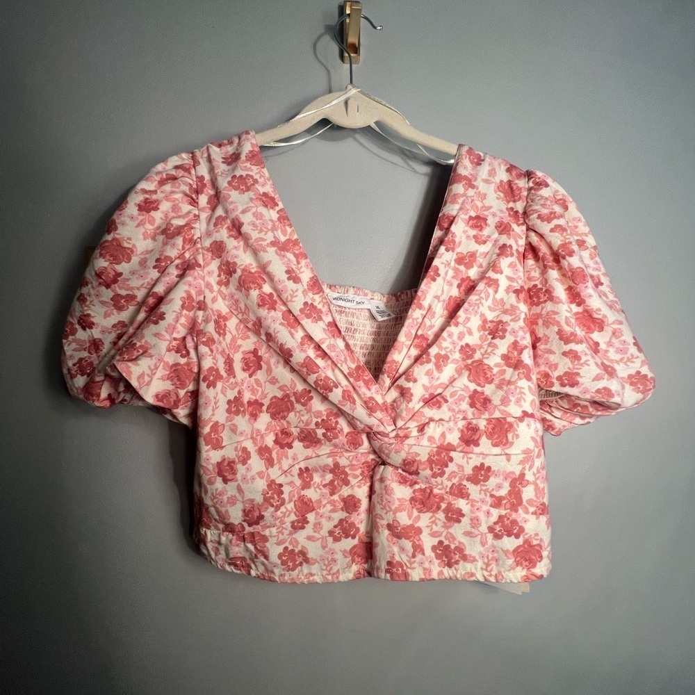 Floral Pink Puff Sleeve Top
